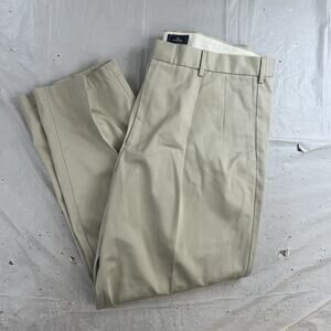 NWT Dockers Signature Khaki Classic Fit Anti Wrinkle Dress Pants 38x29